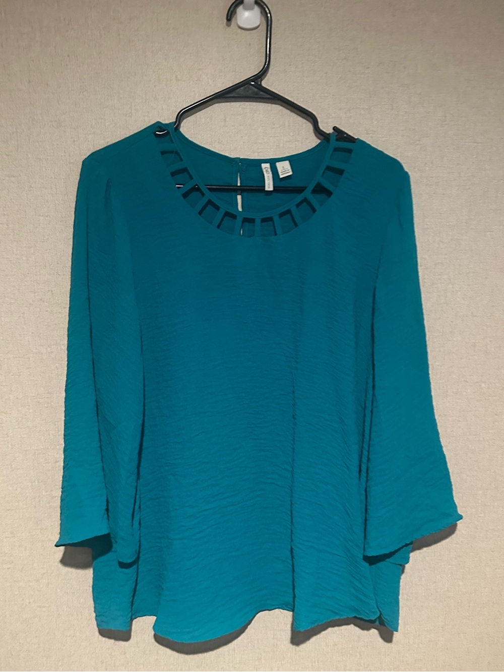 Cato Large Teal Lattice-Neck 3/4 Sleeve Blouse